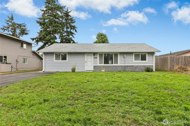 1979 Meridian Street, Oak Harbor, WA 98277