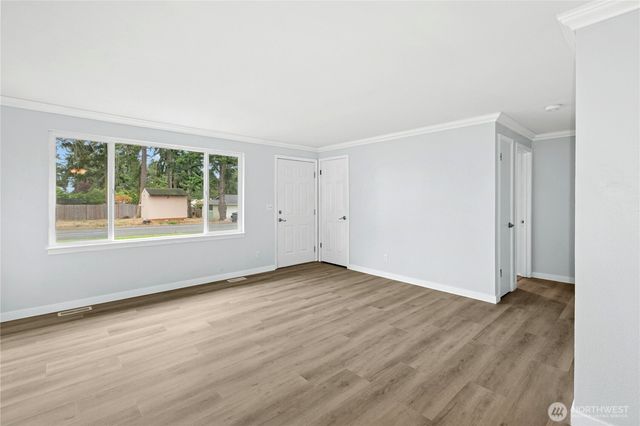 1979 Meridian Street, Oak Harbor, WA 98277