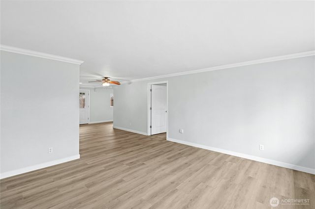 1979 Meridian Street, Oak Harbor, WA 98277