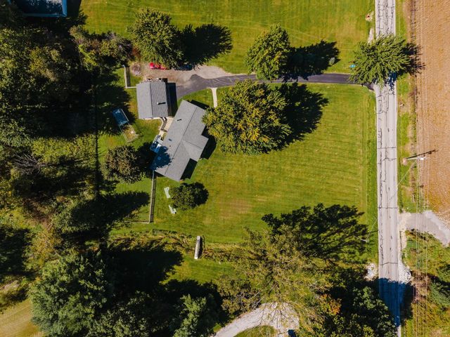 6967 Hollow Road SW, Pataskala, OH 43062