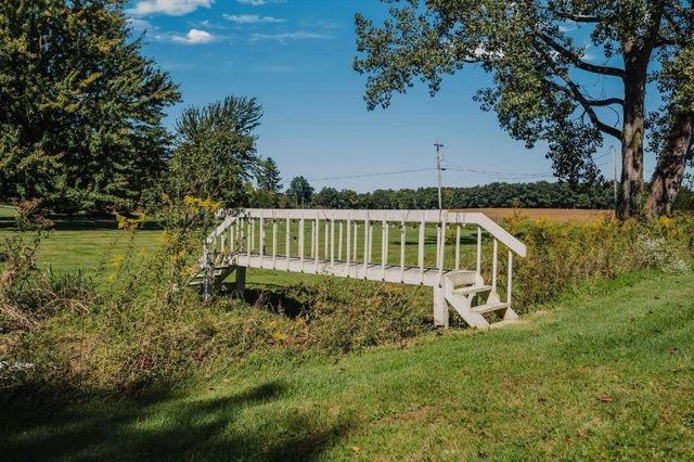 6967 Hollow Road SW, Pataskala, OH 43062