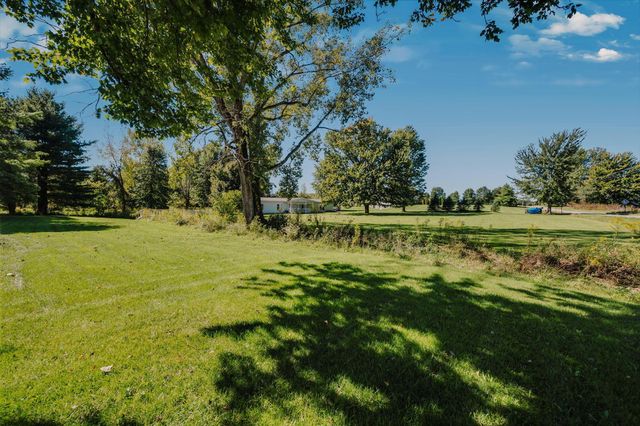 6967 Hollow Road SW, Pataskala, OH 43062