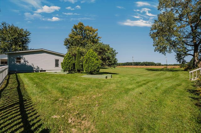 6967 Hollow Road SW, Pataskala, OH 43062