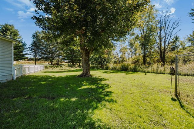 6967 Hollow Road SW, Pataskala, OH 43062
