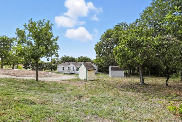 319 Denton Heights Lane, Weatherford, TX 76085