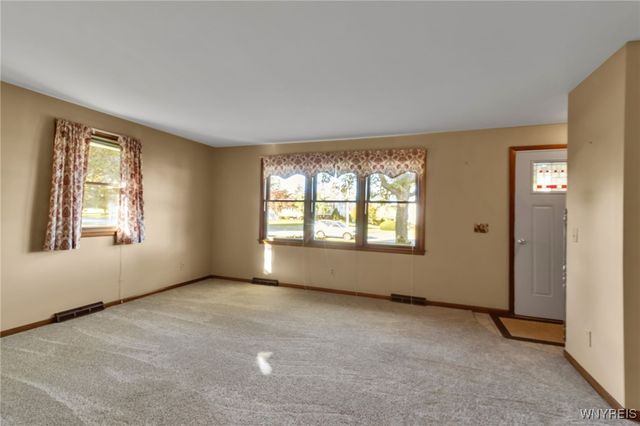 8499 Stringham Drive, Batavia, NY 14020