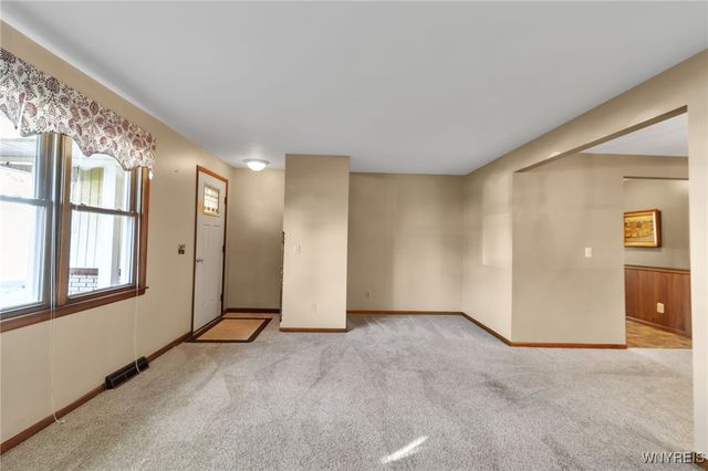 8499 Stringham Drive, Batavia, NY 14020