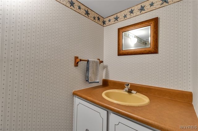 8499 Stringham Drive, Batavia, NY 14020