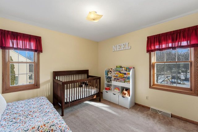 N53W15161 Glenmeadow COURT, Menomonee Falls, WI 53051