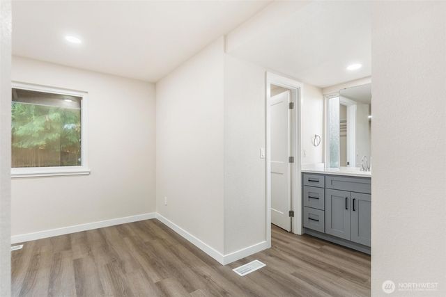 4203 SW 328th Street, Federal Way, WA 98023
