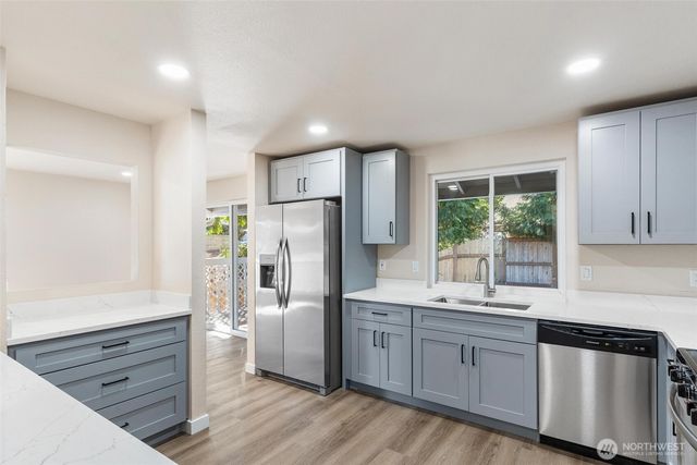 4203 SW 328th Street, Federal Way, WA 98023