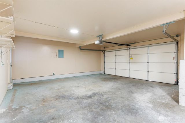 4203 SW 328th Street, Federal Way, WA 98023