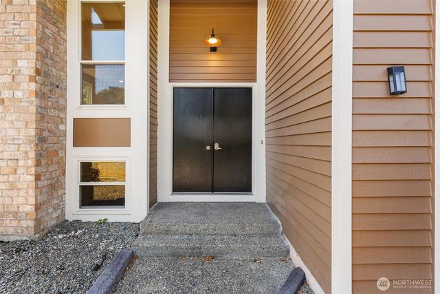 4203 SW 328th Street, Federal Way, WA 98023