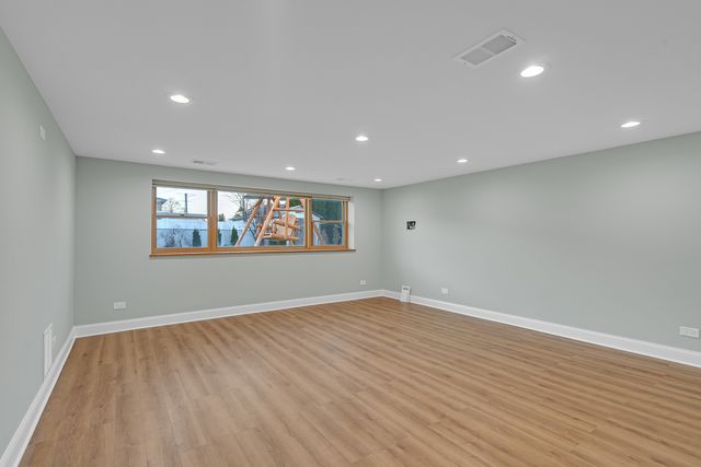 9314 Menard Avenue, Morton Grove, IL 60053