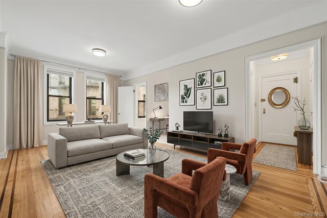 43 Calton Road 3D, New Rochelle, NY 10804