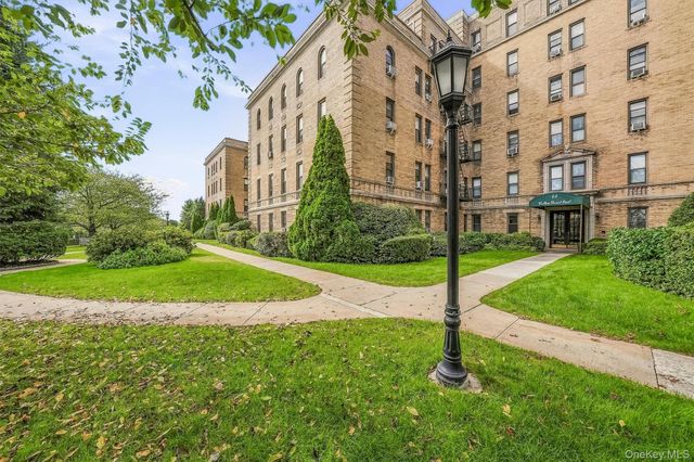 43 Calton Road 3D, New Rochelle, NY 10804