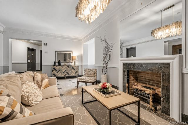 43 Calton Road 3D, New Rochelle, NY 10804