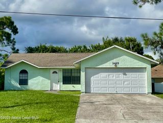 2425 Cogan Drive 23, Palm Bay, FL 32909