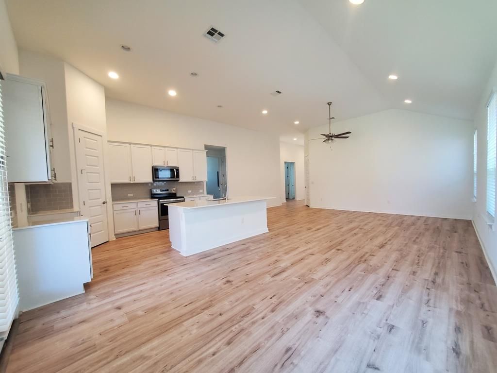 648 Peace Pipe WAY, Georgetown, TX 78628