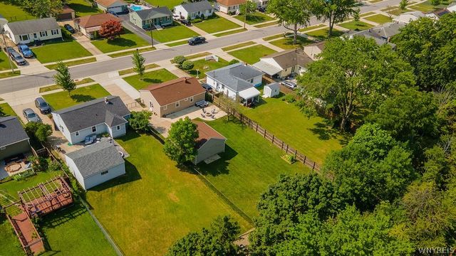 100 Burmon Drive, Orchard Park, NY 14127