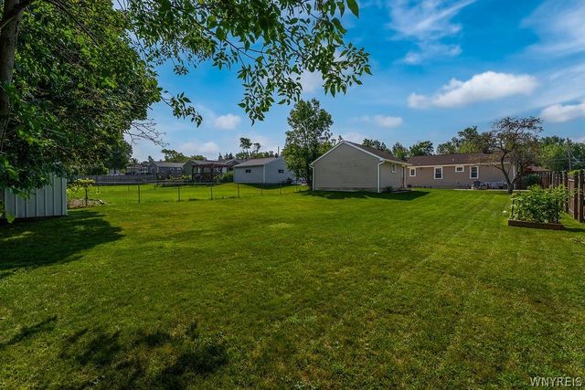 100 Burmon Drive, Orchard Park, NY 14127