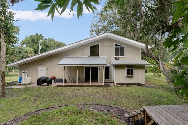 4613 Orange River Loop RD, Fort Myers, FL 33905