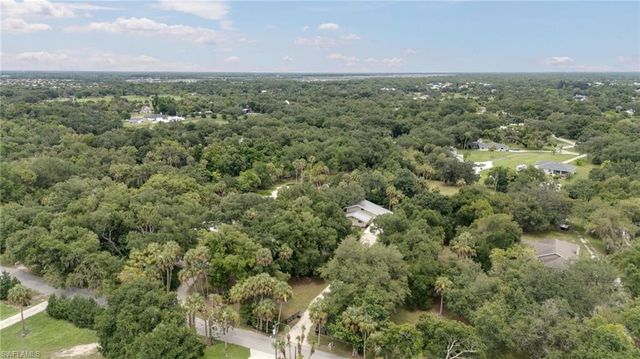 4613 Orange River Loop RD, Fort Myers, FL 33905