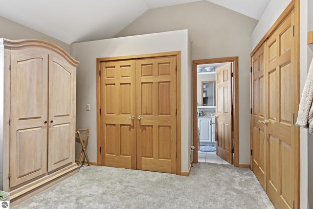 10 S Stony Point Road, Suttons Bay, MI 49682