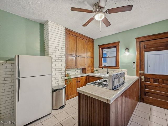 322 Shields Road, Youngstown, OH 44512