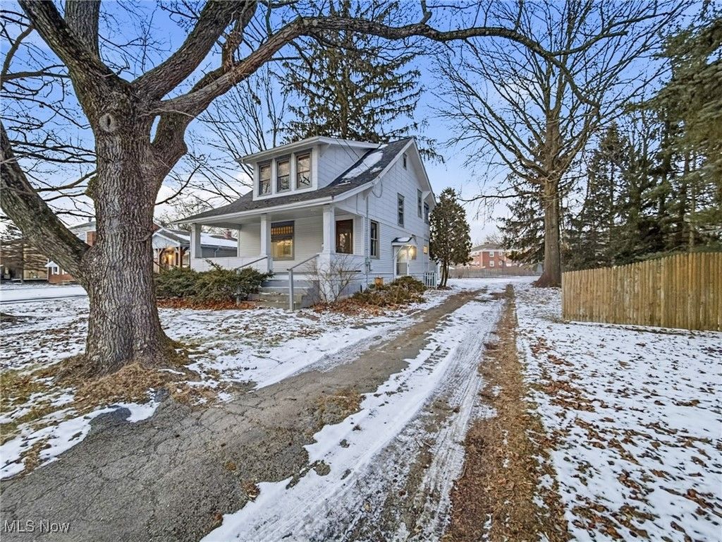 322 Shields Road, Youngstown, OH 44512