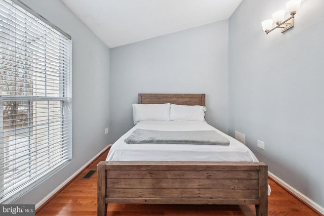 7104 COLD SPRING CT, Alexandria, VA 22306