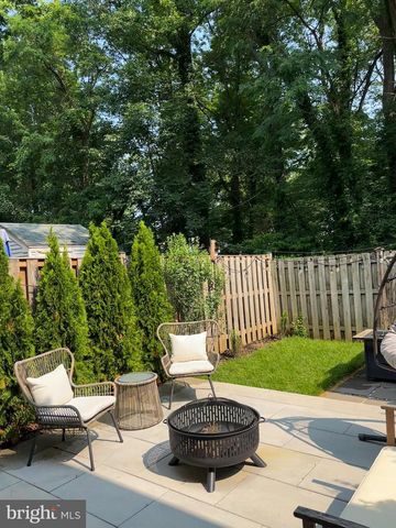 7104 COLD SPRING CT, Alexandria, VA 22306