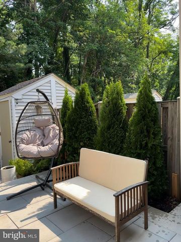 7104 COLD SPRING CT, Alexandria, VA 22306