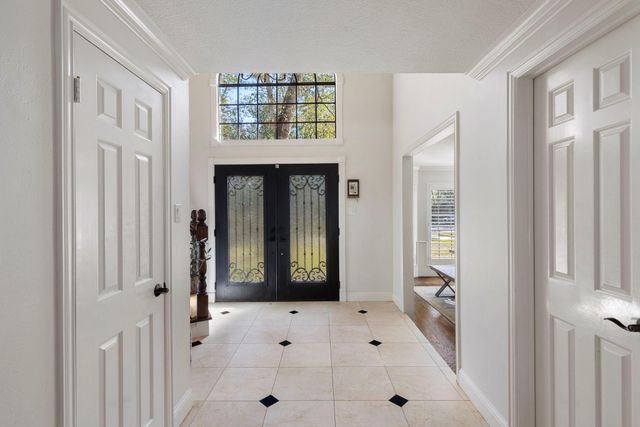 39 Watertree Court, The Woodlands, TX 77380