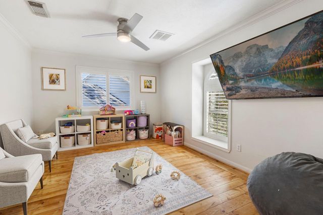 39 Watertree Court, The Woodlands, TX 77380