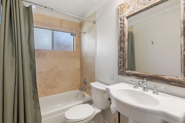 39 Watertree Court, The Woodlands, TX 77380