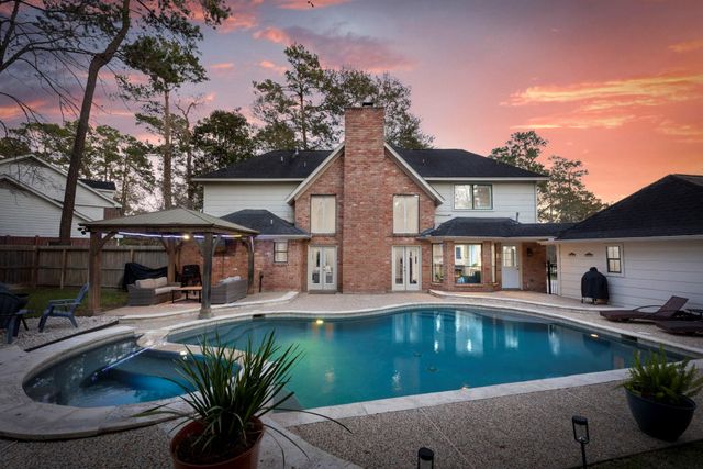 39 Watertree Court, The Woodlands, TX 77380