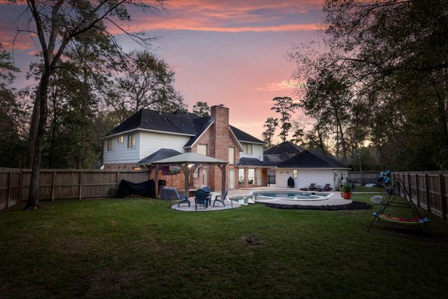 39 Watertree Court, The Woodlands, TX 77380