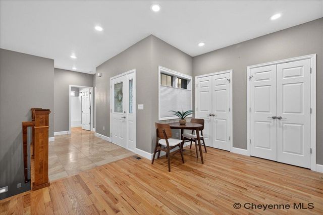 933 FEATHER RIDGE, Cheyenne, WY 82009