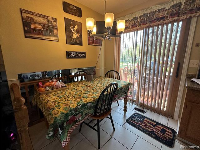 741 Mariday Street, Lake Orion, MI 48362