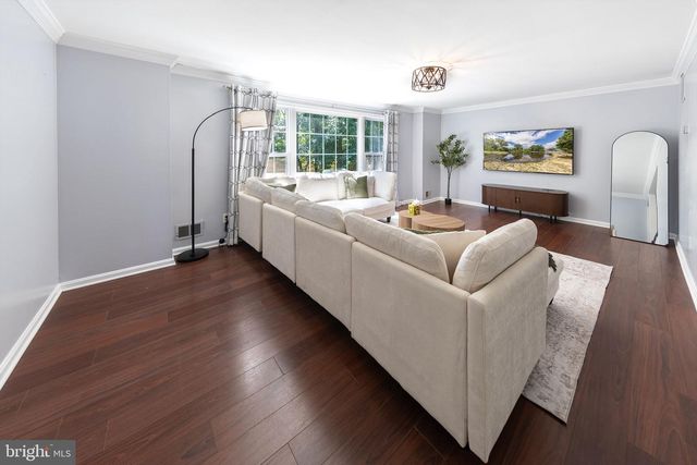 4333 CEDARLAKE CT, Alexandria, VA 22309