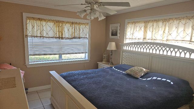 880 Horizons W 112, Boynton Beach, FL 33435