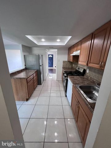 4 RICHMOND PL, Willingborough, NJ 08046