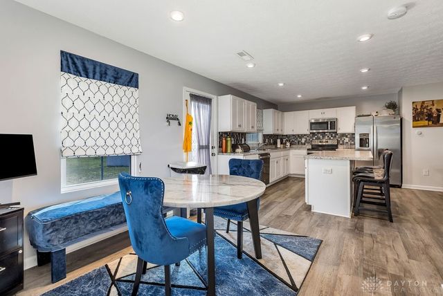 6017 Aviation Trail, Dayton, OH 45439