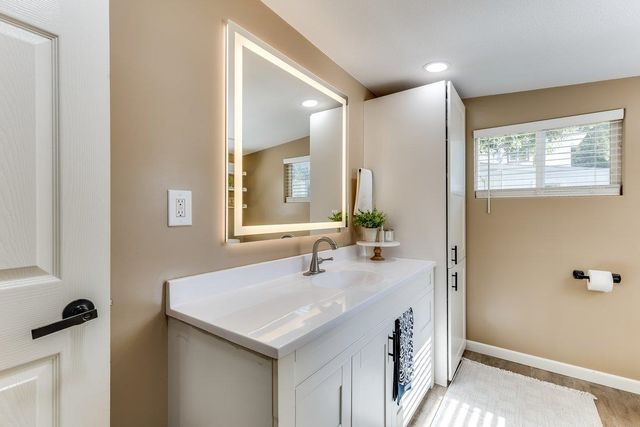 2819 N Park Place, Wichita, KS 67204