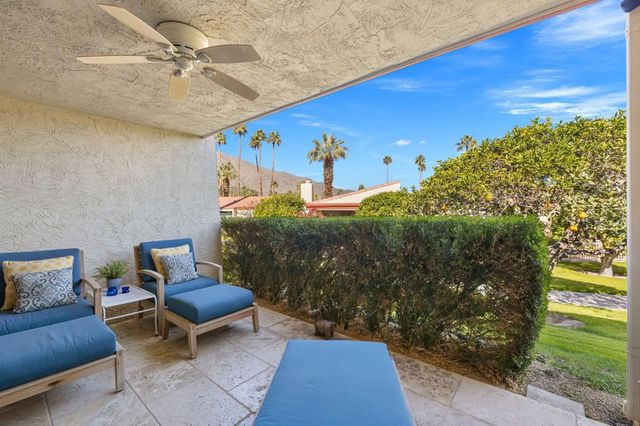 2077 S Caliente Drive, Palm Springs, CA 92264