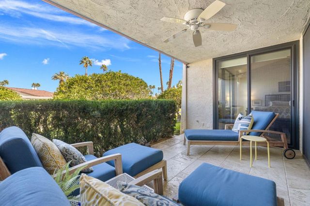 2077 S Caliente Drive, Palm Springs, CA 92264