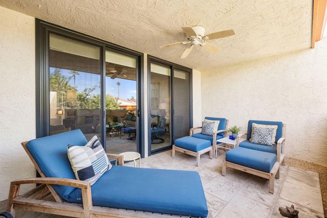 2077 S Caliente Drive, Palm Springs, CA 92264