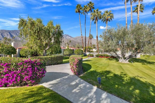 2077 S Caliente Drive, Palm Springs, CA 92264