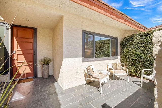 2077 S Caliente Drive, Palm Springs, CA 92264
